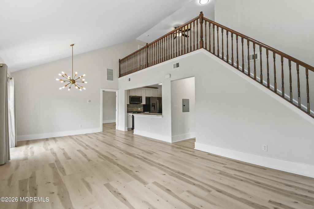 38 Des Moines Court - Photo 19
