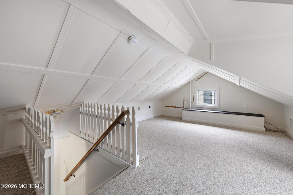 833 Windsor Street - Photo 17