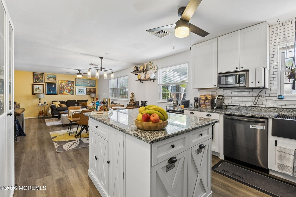 48b Milford Avenue - Photo 10