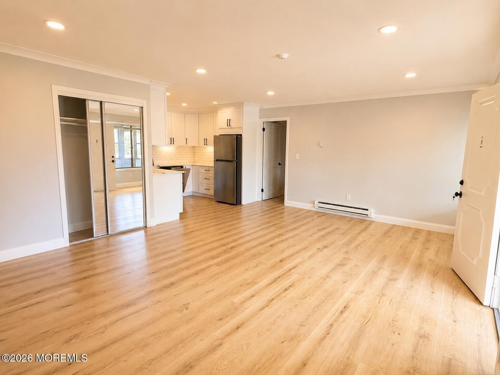 105 Amberly Drive - Photo 3