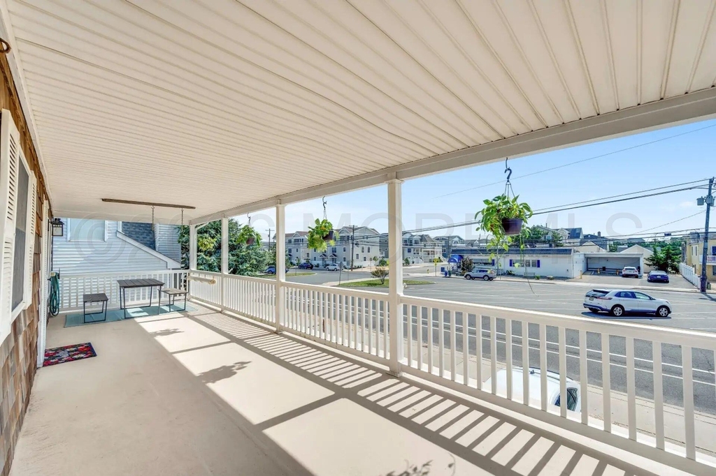 905 Sw Central Avenue - Photo 2