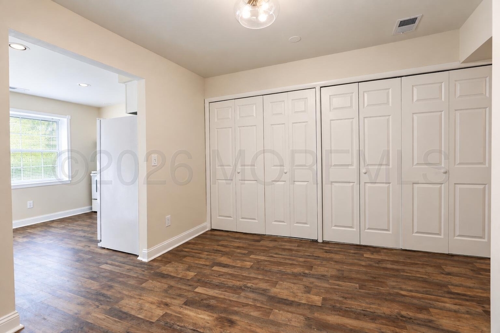 1405 Silver Court - Photo 5