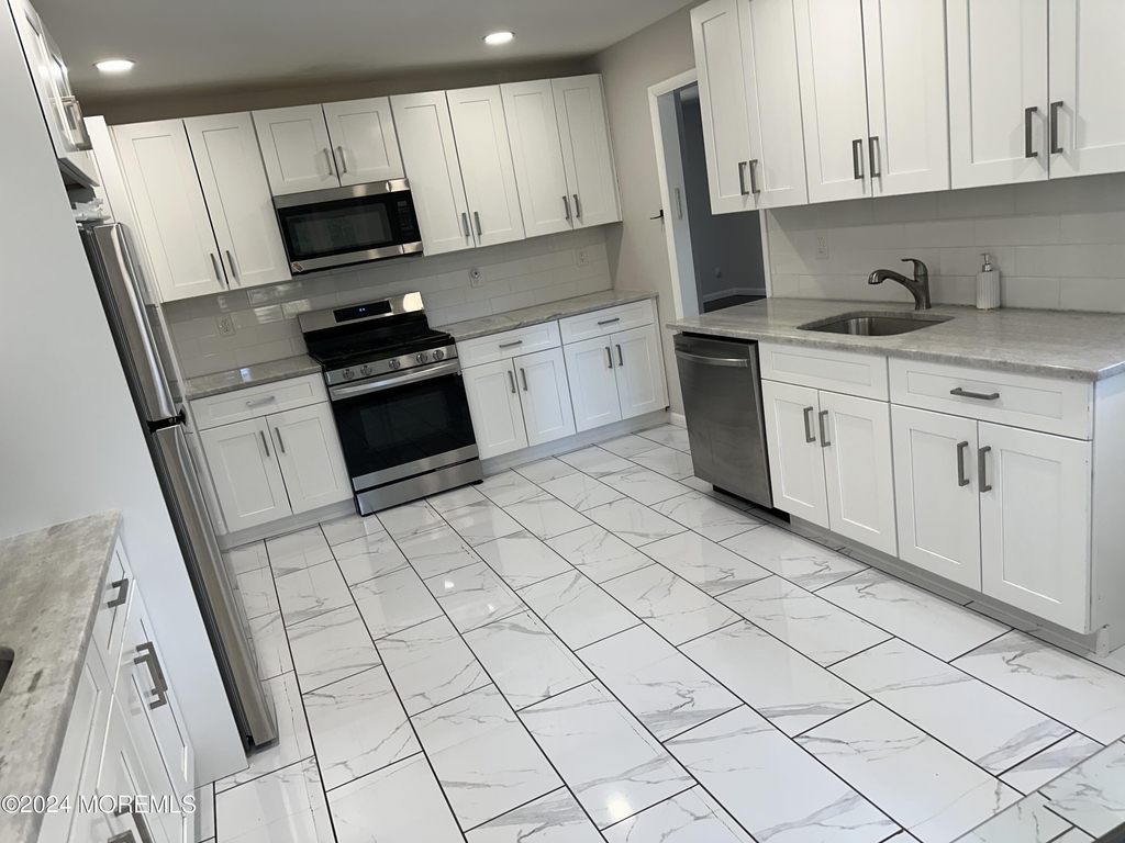 368 Highland Avenue - Photo 1