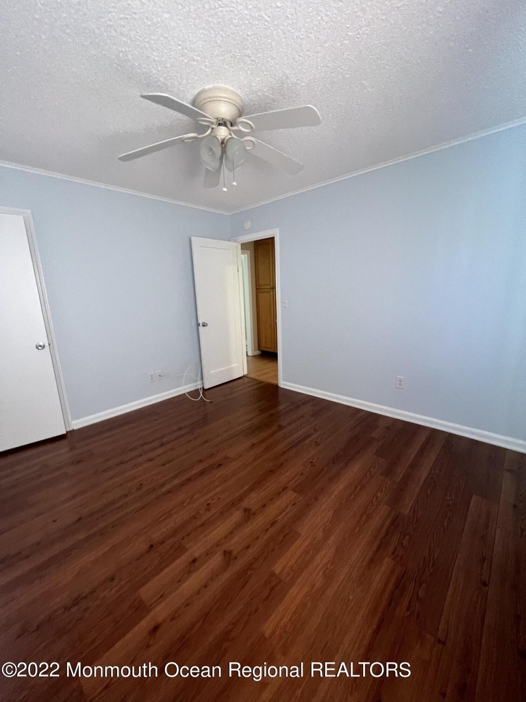 451 Harnell Avenue - Photo 14