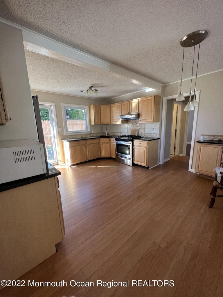 451 Harnell Avenue - Photo 7