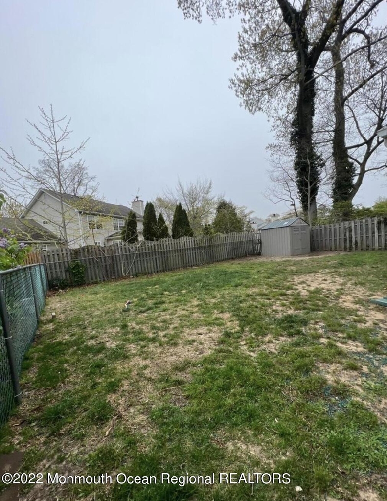 451 Harnell Avenue - Photo 18