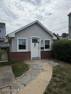 195 Bay Avenue - Photo 0