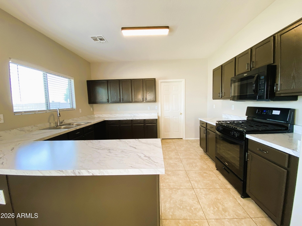 3629 S Adelle Circle - Photo 6