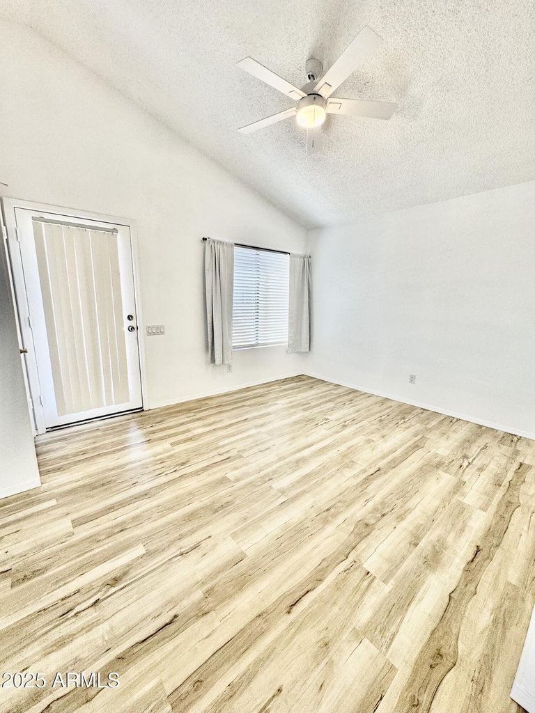 2035 S Elm Street - Photo 5