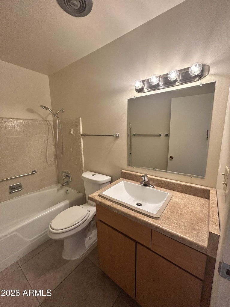 5233 E University Drive - Photo 13