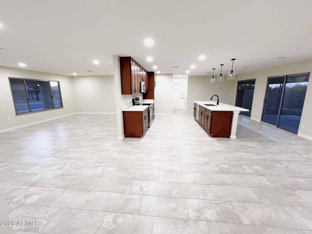 20210 N 124th Drive - Photo 5