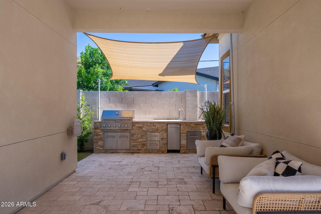 1555 E Ocotillo Road - Photo 32