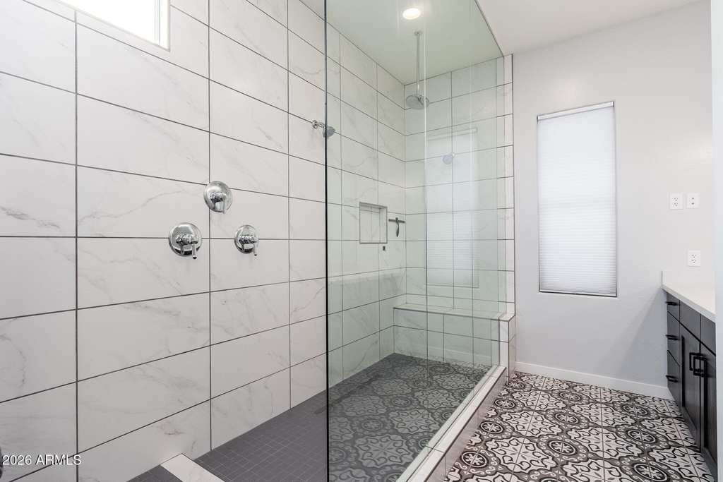 1555 E Ocotillo Road - Photo 16