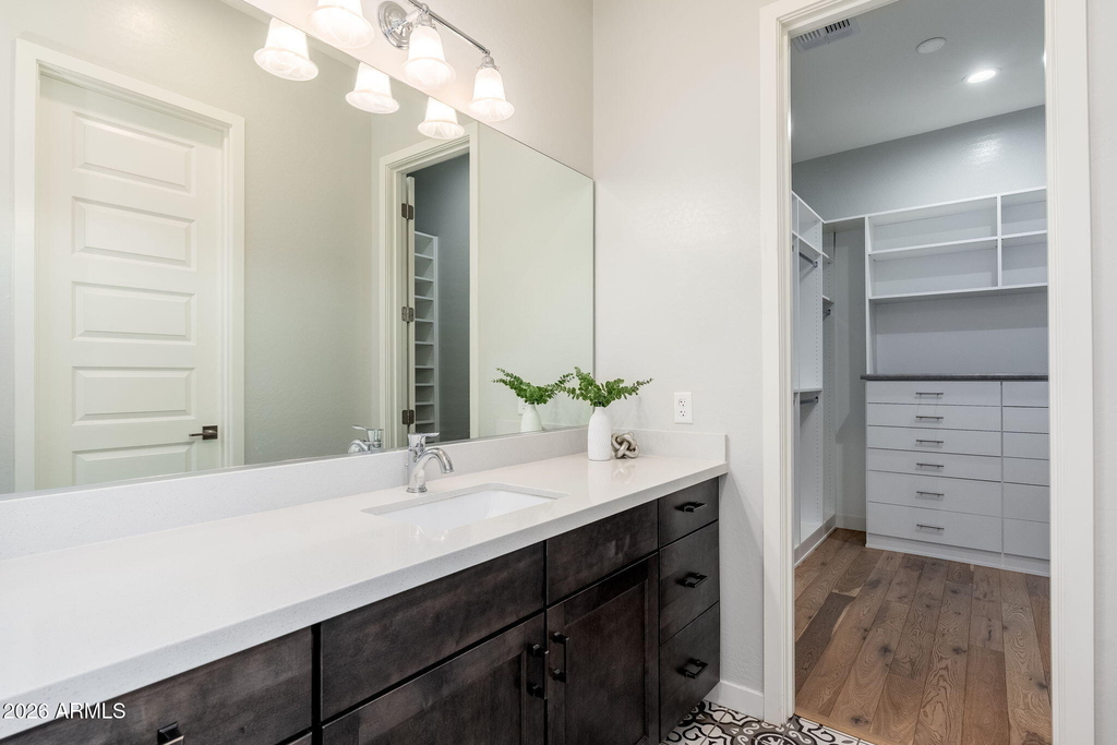 1555 E Ocotillo Road - Photo 17