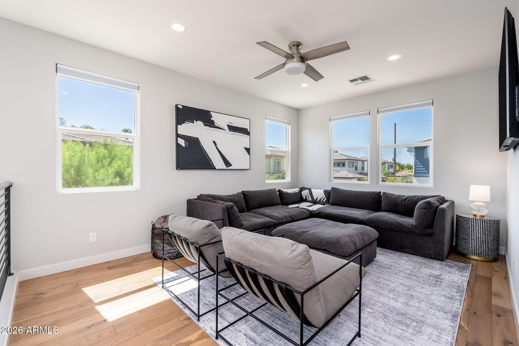 1555 E Ocotillo Road - Photo 19