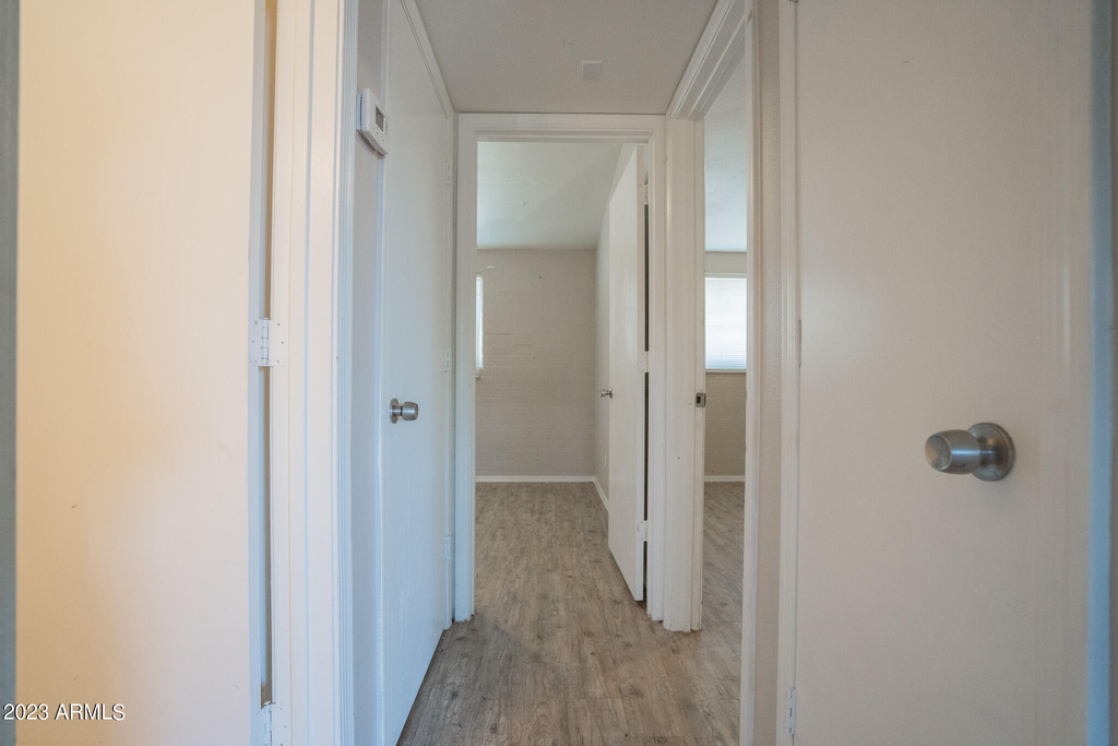 2131 W Devonshire Avenue - Photo 7