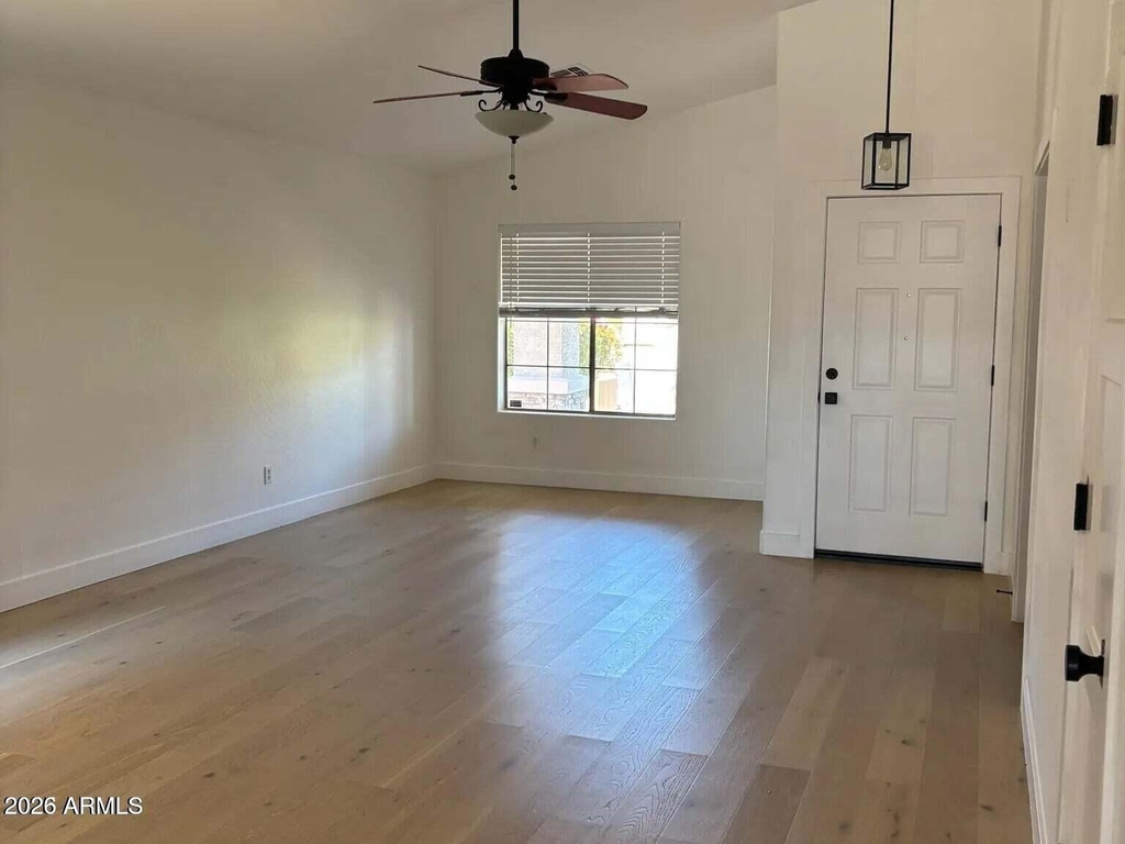 12735 W Verde Lane - Photo 2