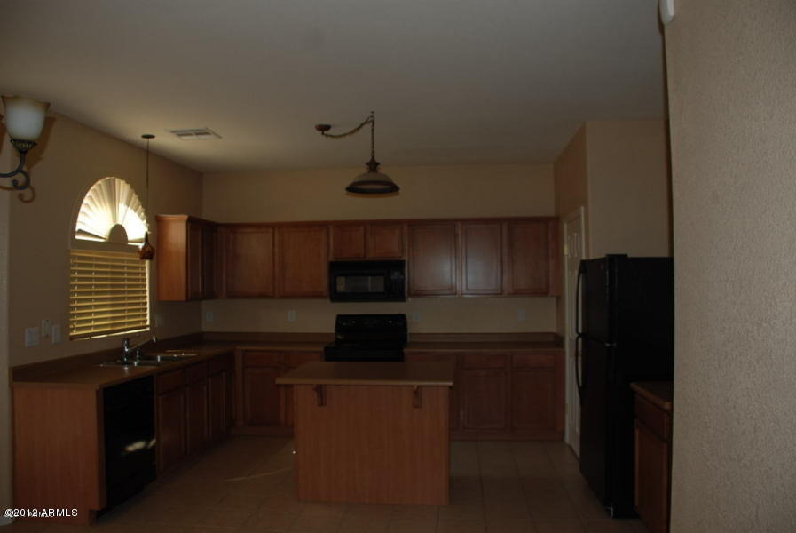 1637 E Aspen Avenue - Photo 2
