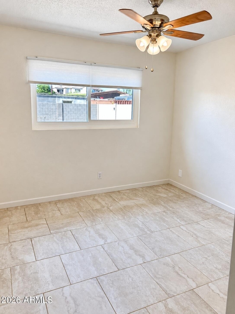 20826 E Pickett Street - Photo 13