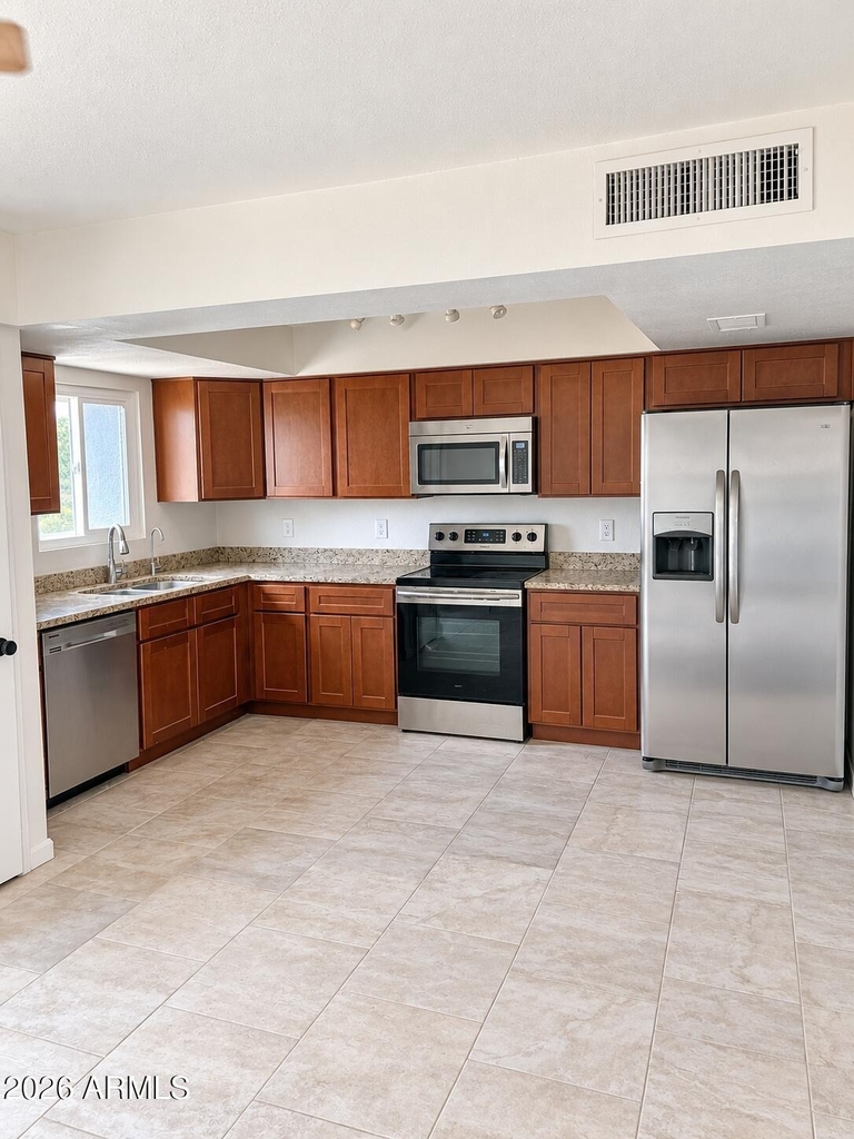 20826 E Pickett Street - Photo 6