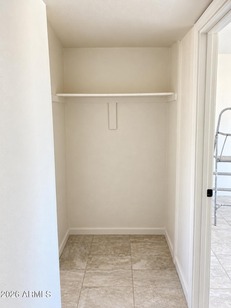 20826 E Pickett Street - Photo 8