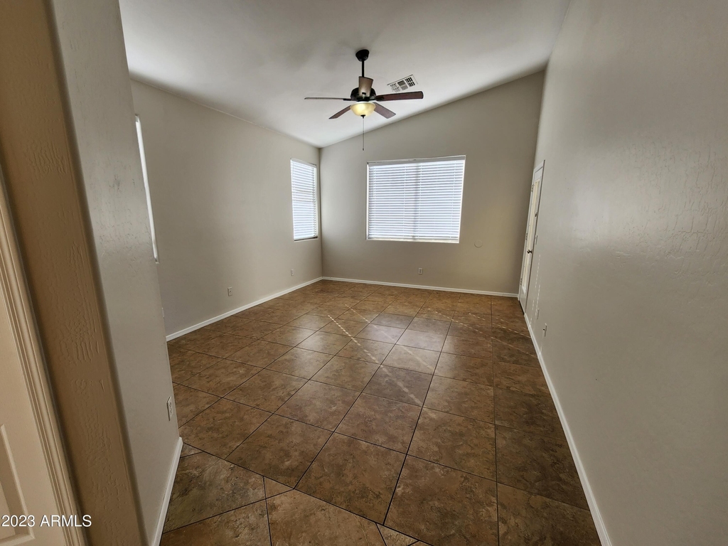 12547 W Glenrosa Drive - Photo 4