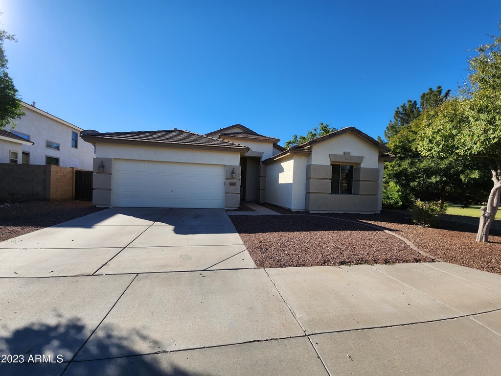 12547 W Glenrosa Drive - Photo 0