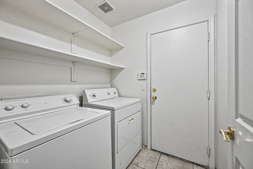 15110 N 140th Avenue - Photo 19