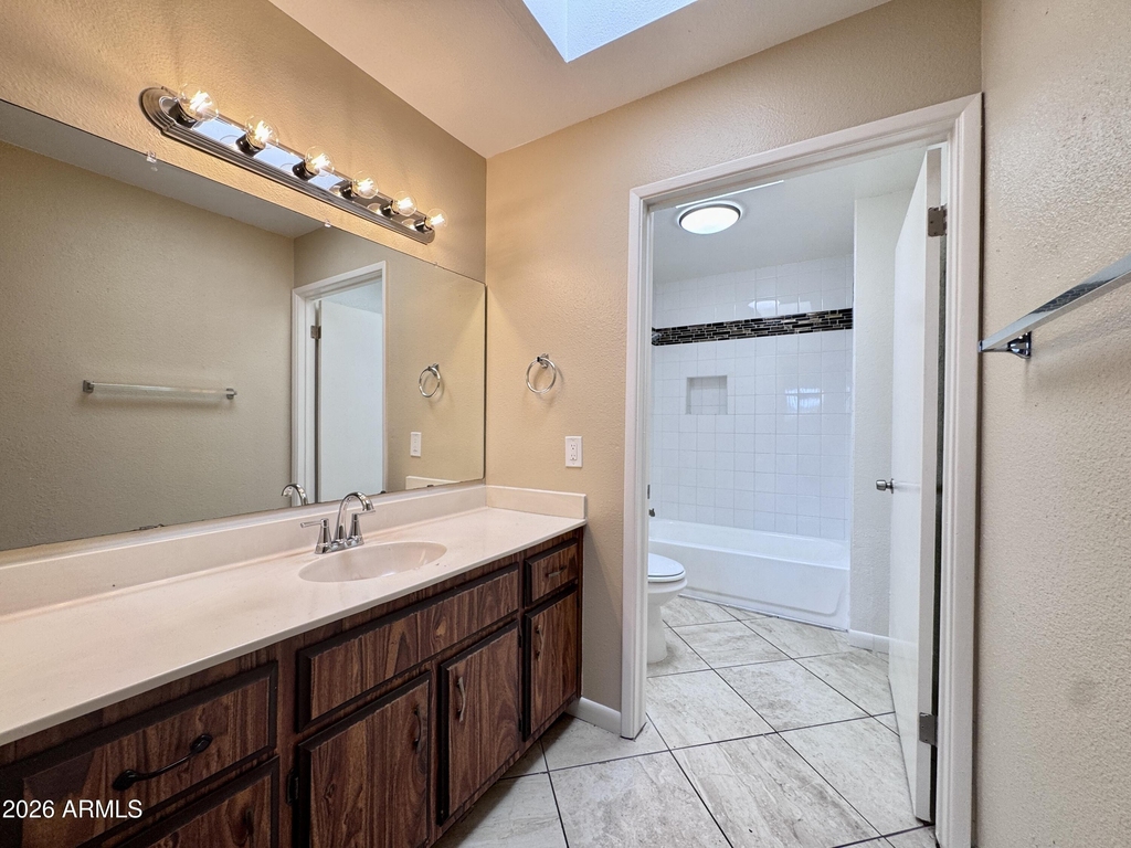 2511 E 5th Place - Photo 12
