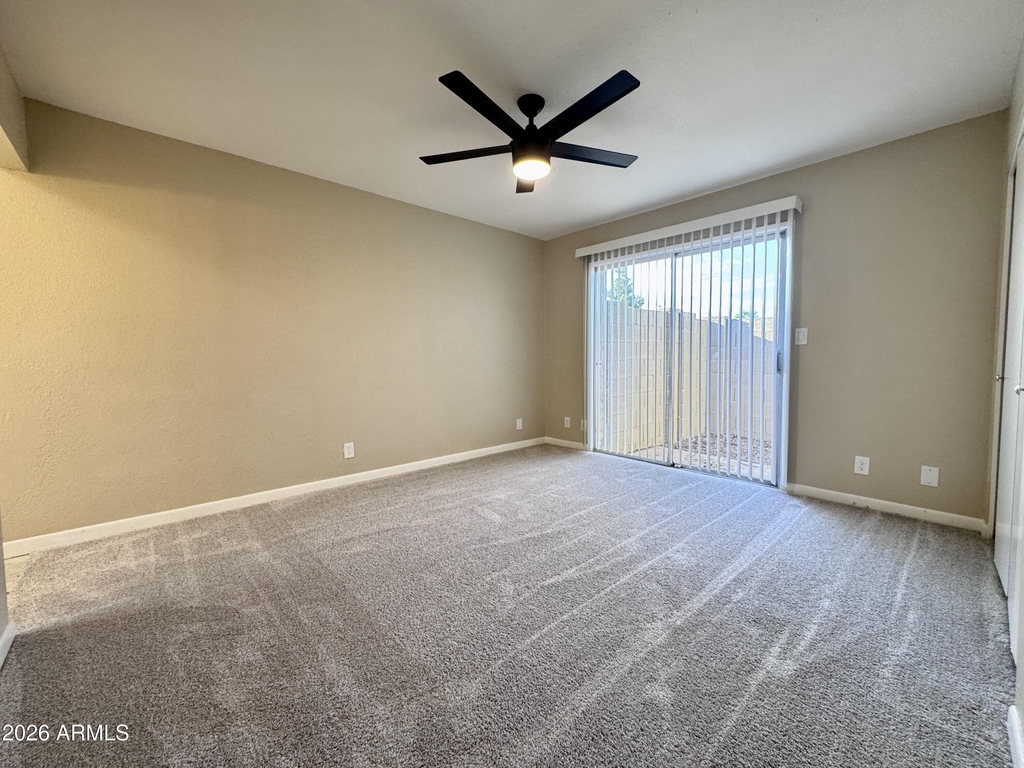 2511 E 5th Place - Photo 11