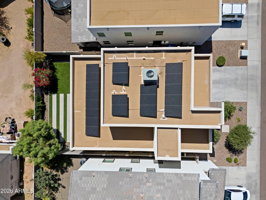 2319 W Darrow Street - Photo 30