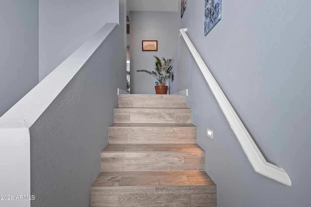 2319 W Darrow Street - Photo 17
