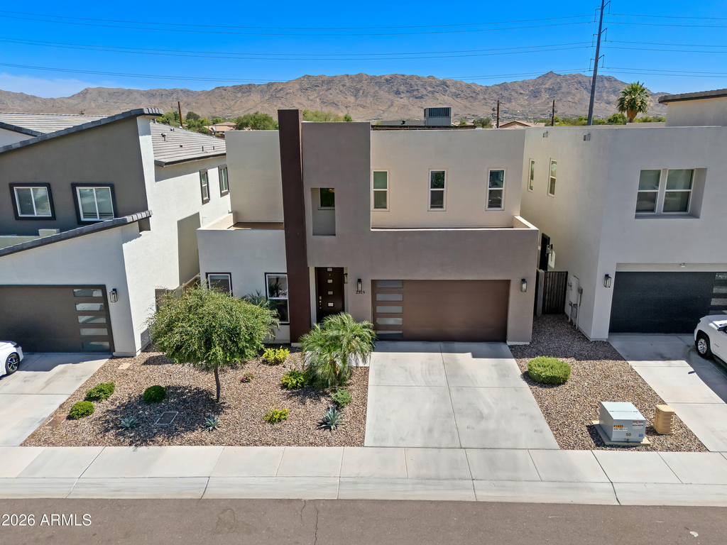 2319 W Darrow Street - Photo 27