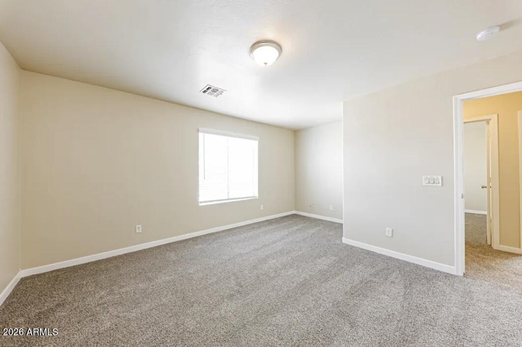 11967 W Holly Street - Photo 3