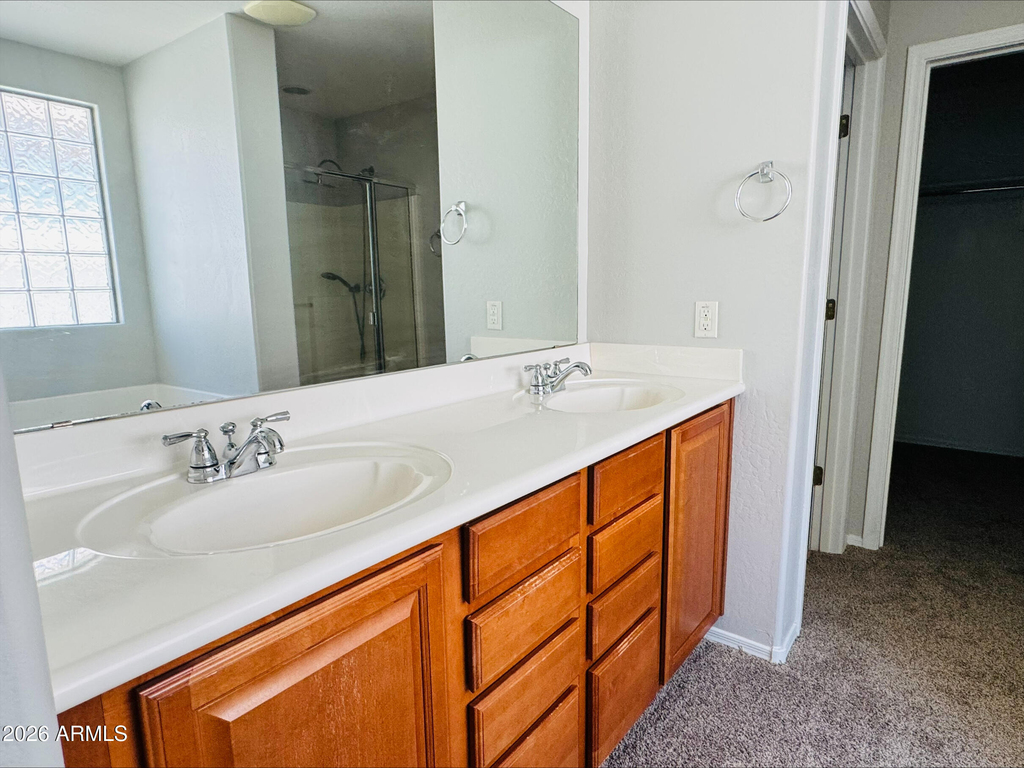36556 W Velazquez Drive - Photo 10