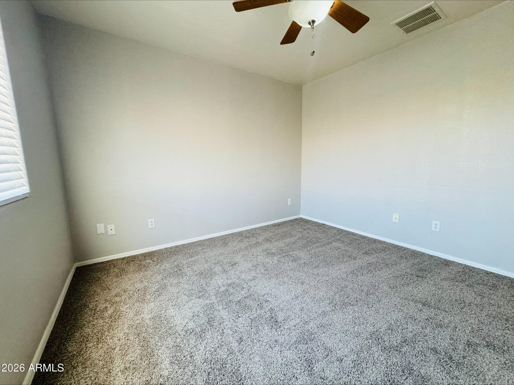 36556 W Velazquez Drive - Photo 8