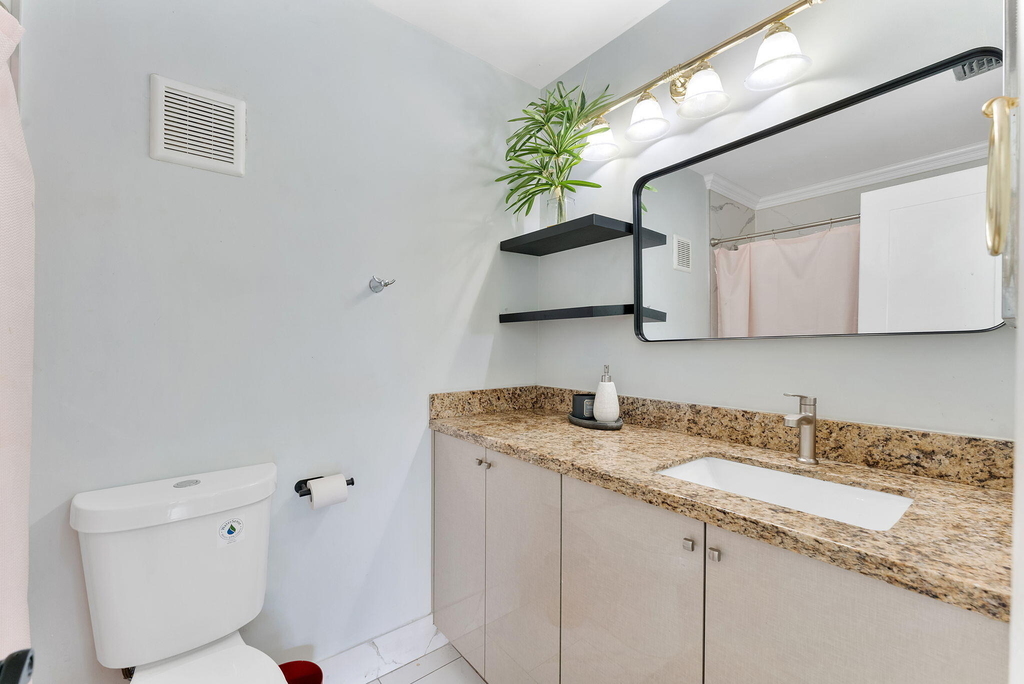 5380 Lakewood Circle S - Photo 22