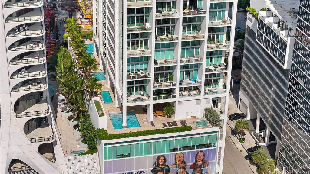 1040 Biscayne Boulevard - Photo 24