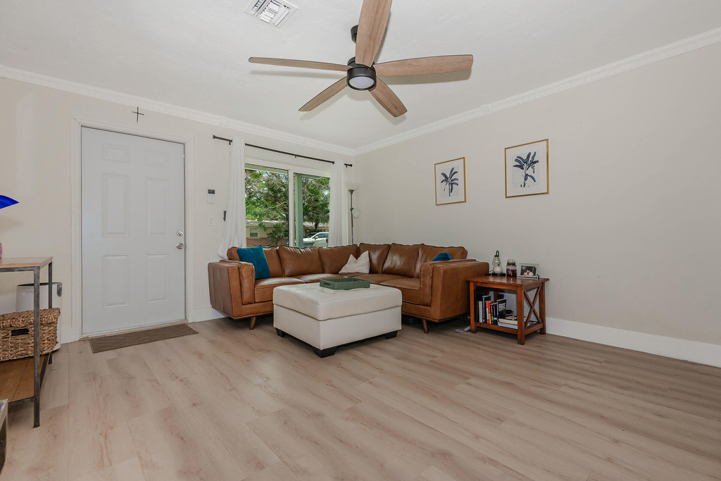 5631 Freedom Street - Photo 7