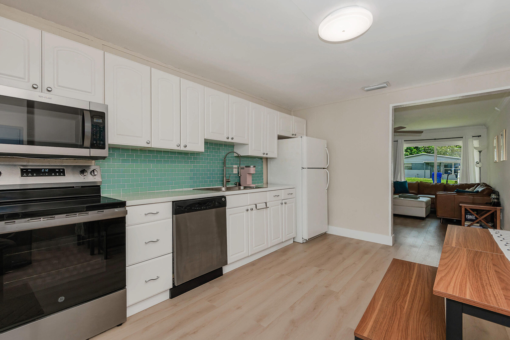 5631 Freedom Street - Photo 11