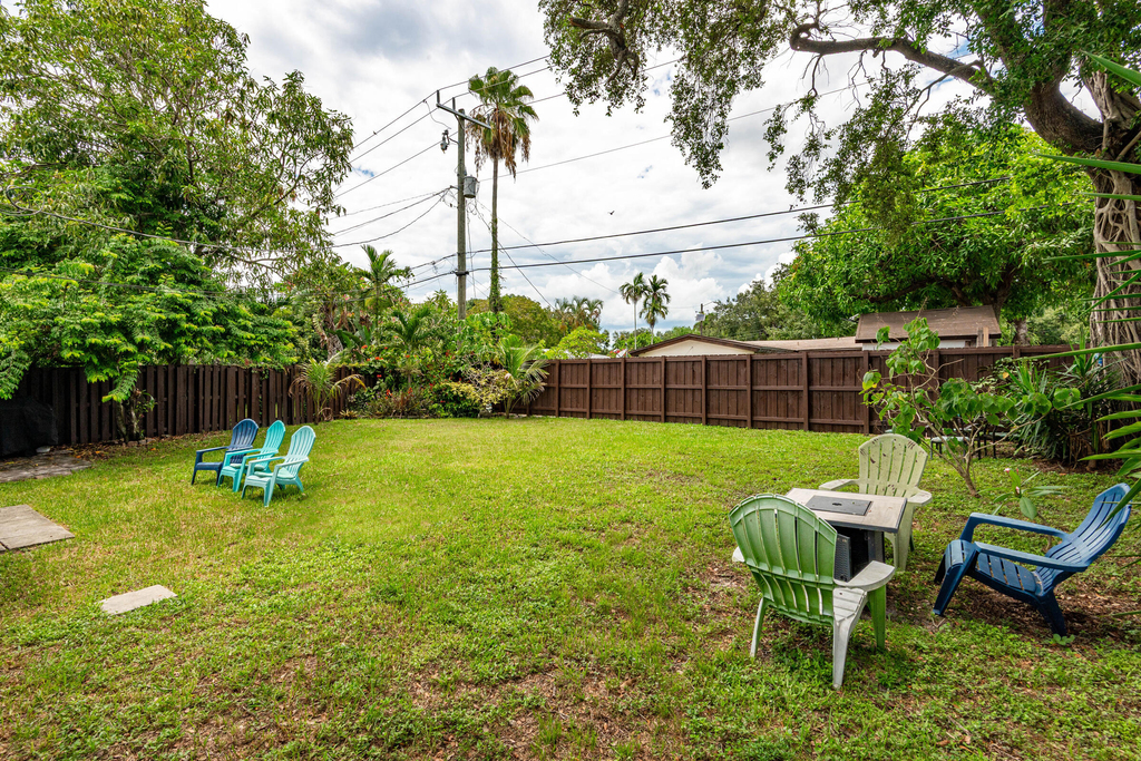 5631 Freedom Street - Photo 0