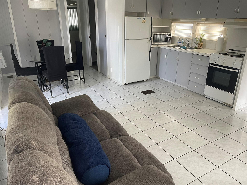 812 Sw 1st Court - Photo 1