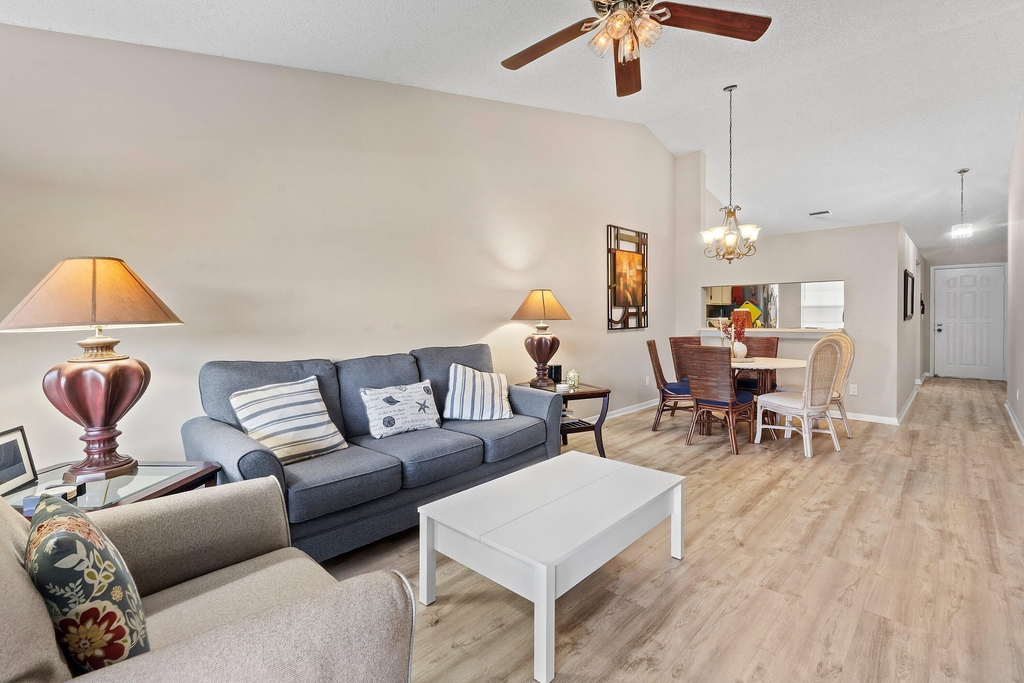 1502 Pinecrest Circle - Photo 9