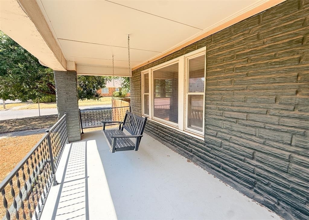 1741 W Park Place - Photo 2