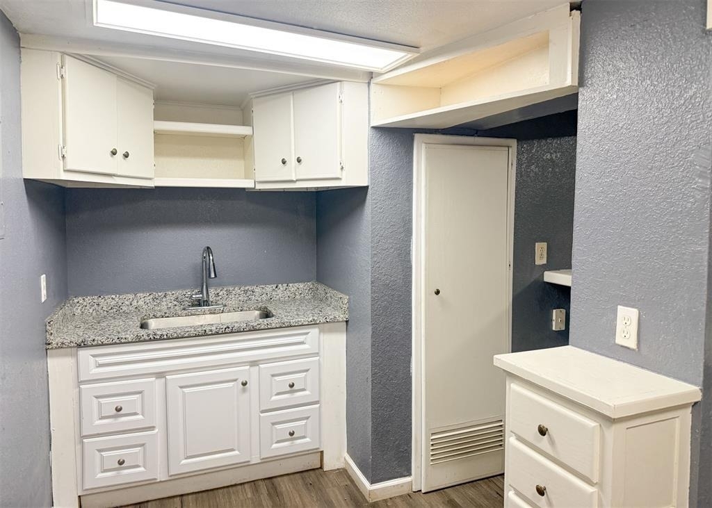 519 Sw 35th Street - Photo 4