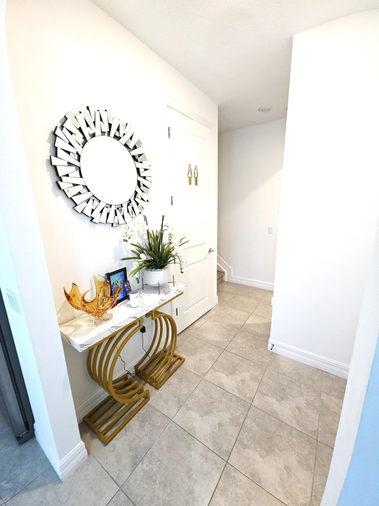 6050 Praza Lane - Photo 12
