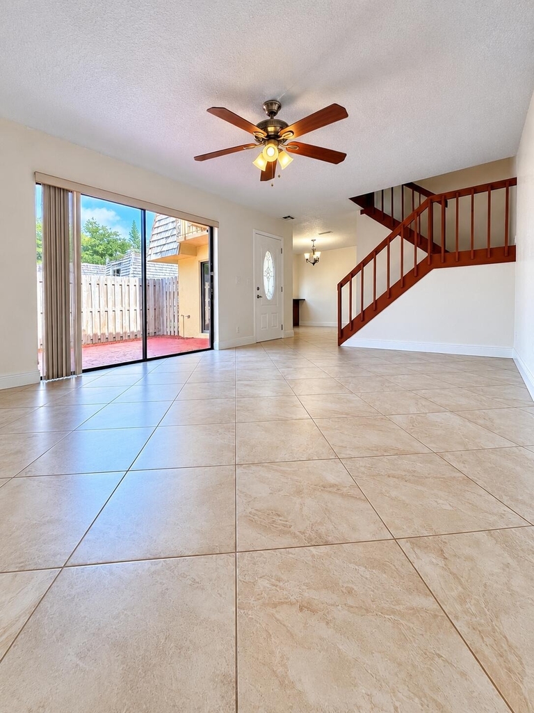 165 Lake Arbor Drive - Photo 2