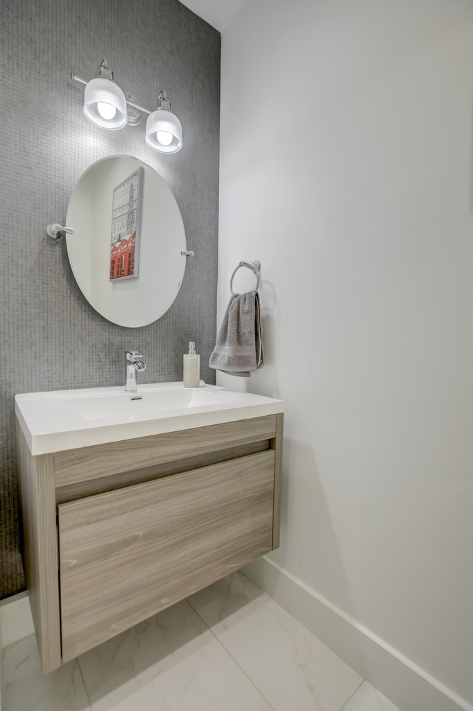 131 S East 7th Way - Photo 19