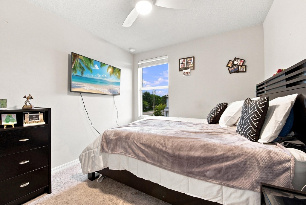 3570 San Bernardino Way - Photo 19