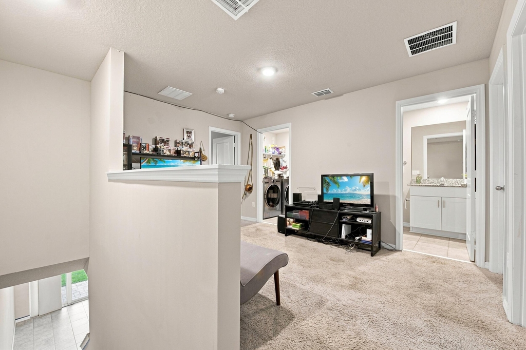 3570 San Bernardino Way - Photo 12